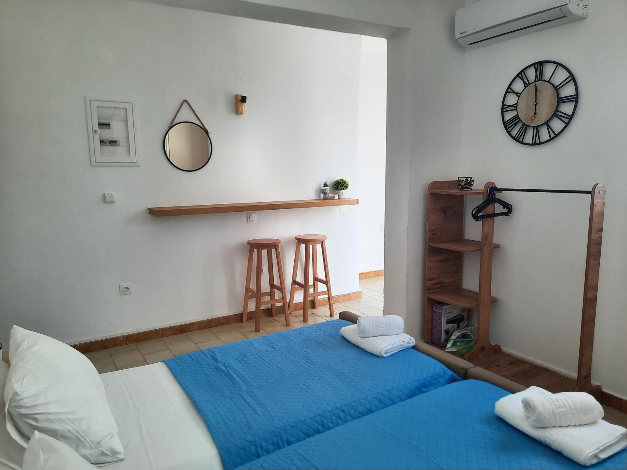 Lilian'S Seaview-Party Street-Youth Studios Rhodes City Εξωτερικό φωτογραφία