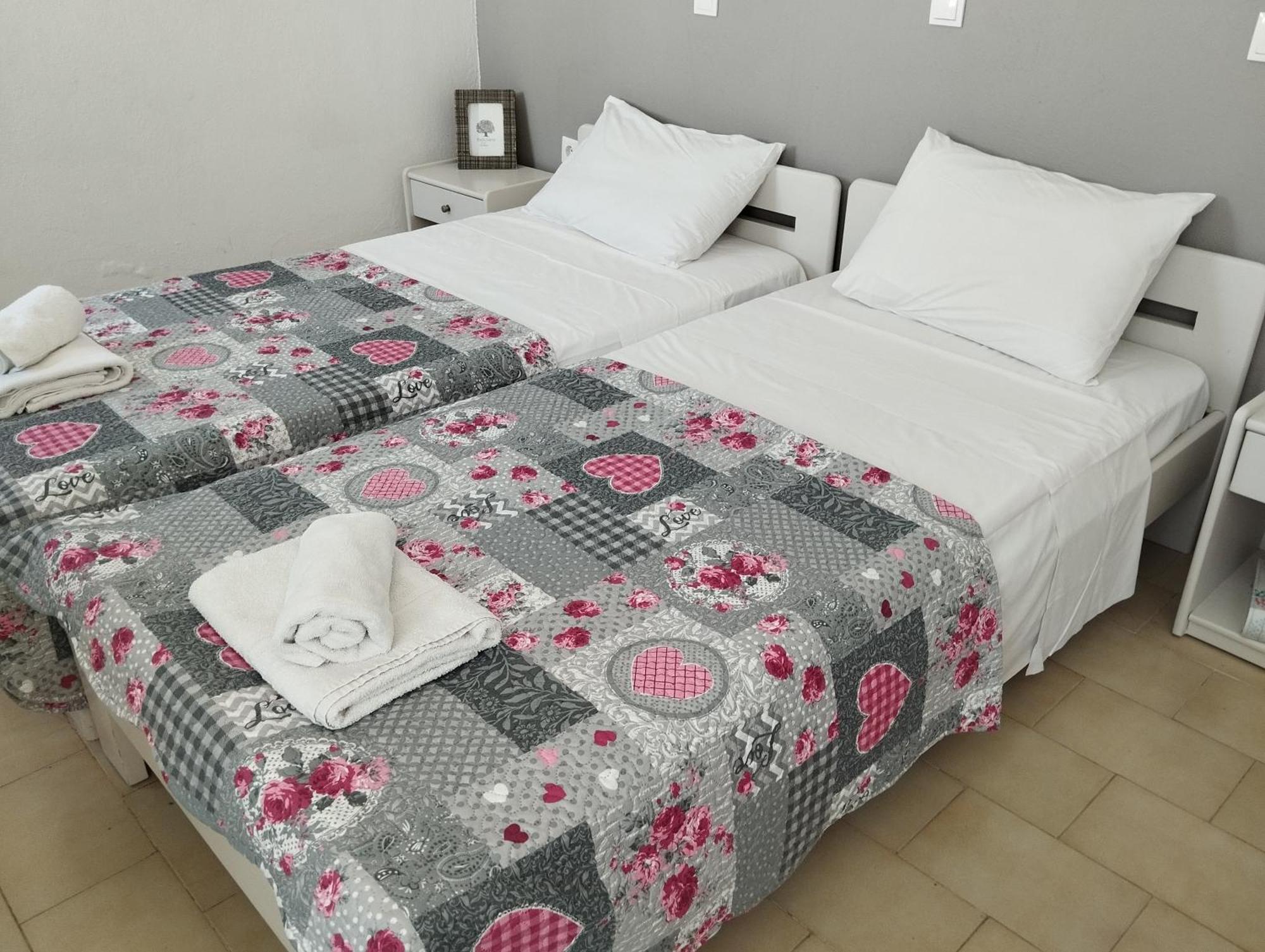 Lilian'S Seaview-Party Street-Youth Studios Rhodes City Εξωτερικό φωτογραφία