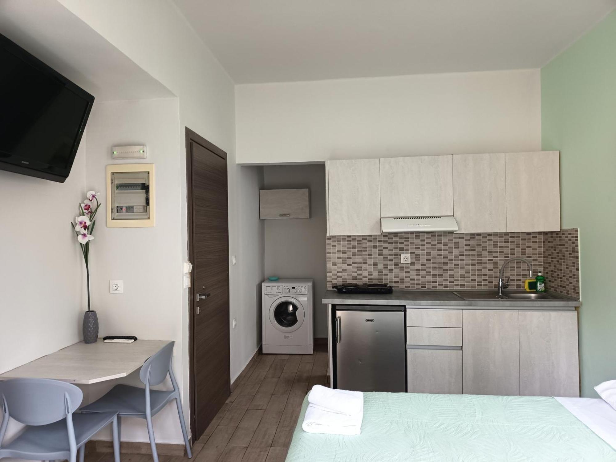 Lilian'S Seaview-Party Street-Youth Studios Rhodes City Δωμάτιο φωτογραφία